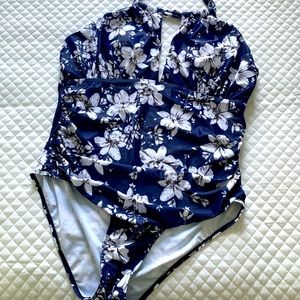 Cute plus size bathing suit!!